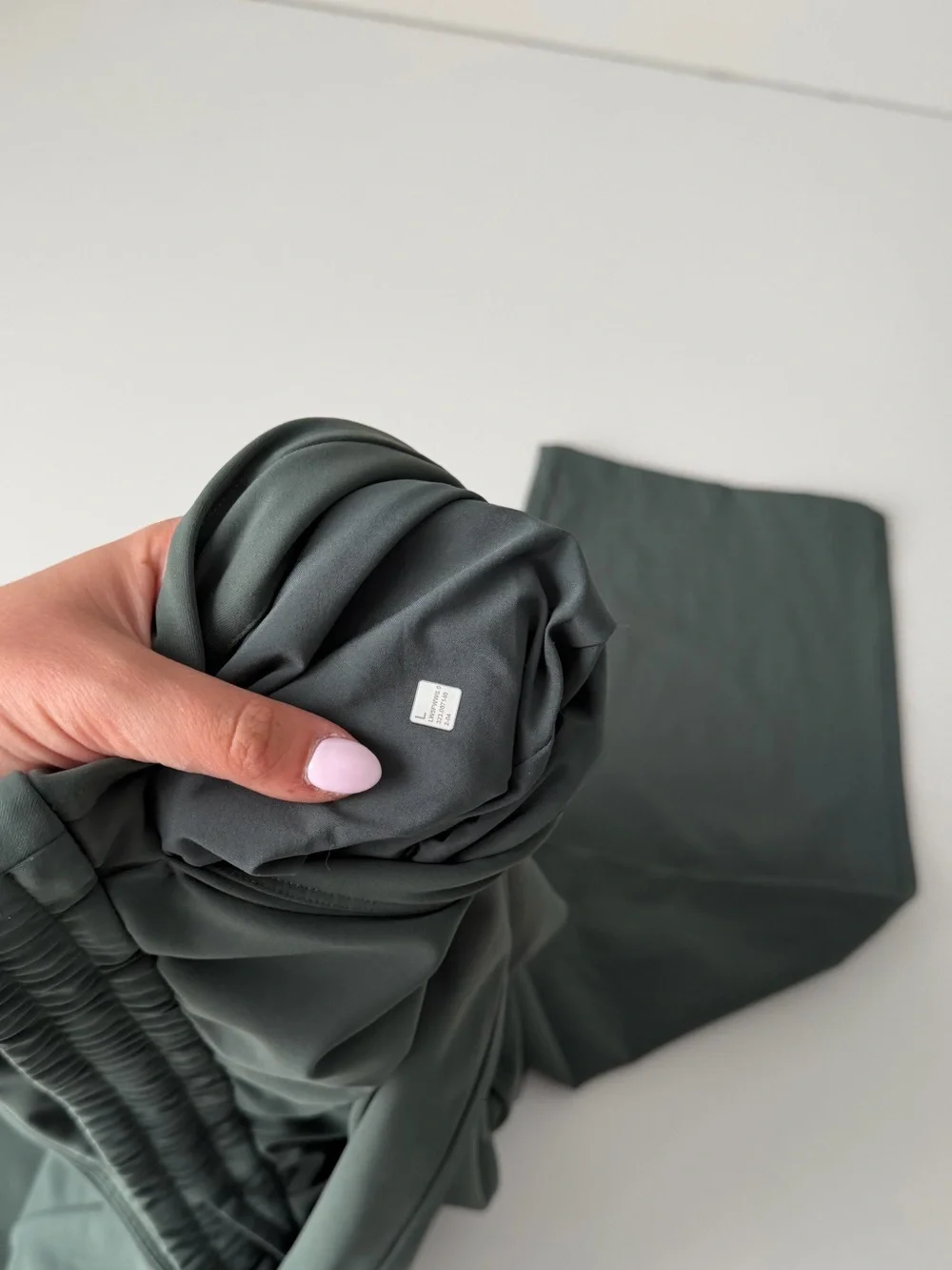 Lululemon Straight Leg Luxtreme Pant